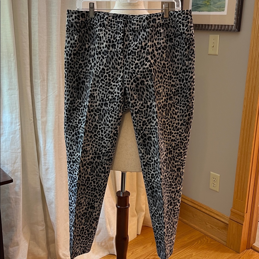 White House Black Market Sooo Soft Leopard Print Pants